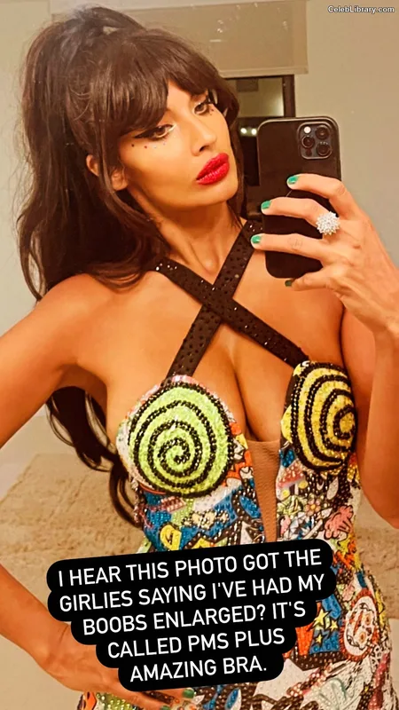 Jameela Jamil photo 22 of 283