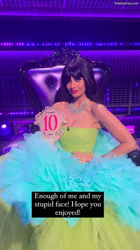Jameela Jamil photo 4 of 283