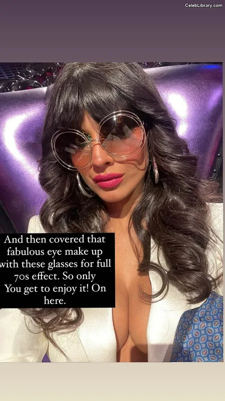 Jameela Jamil photo 5 of 283