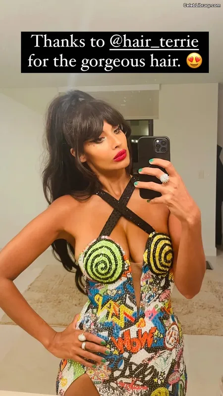Jameela Jamil photo 24 of 283