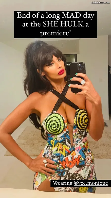 Jameela Jamil photo 1 of 283