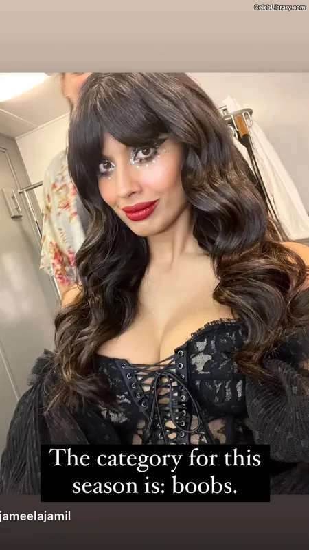 Jameela Jamil photo 9 of 283