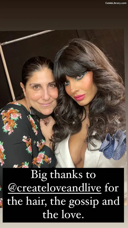 Jameela Jamil photo 11 of 283