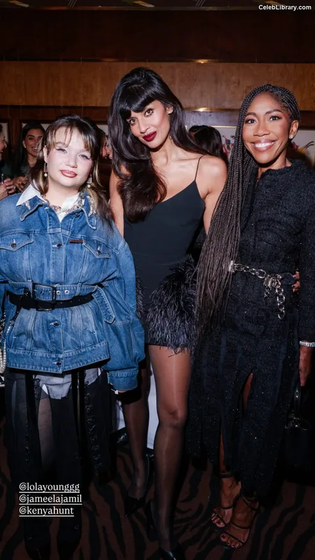 Jameela Jamil photo 23 of 283