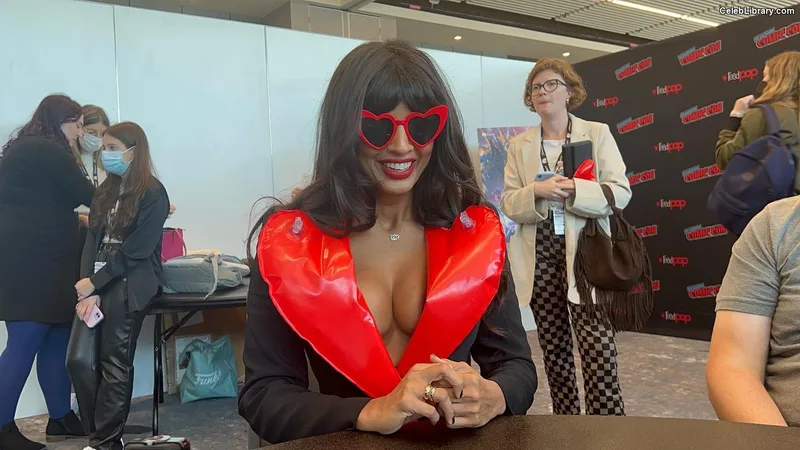 Jameela Jamil photo 13 of 283