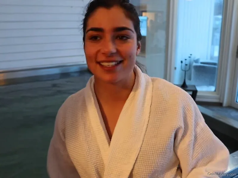Jamie Chadwick photo 17 of 30