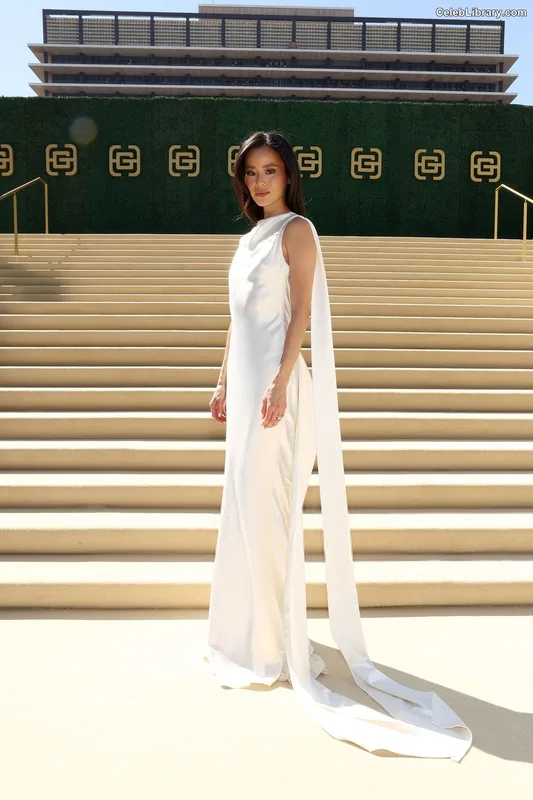 Jamie Chung photo 13 of 203