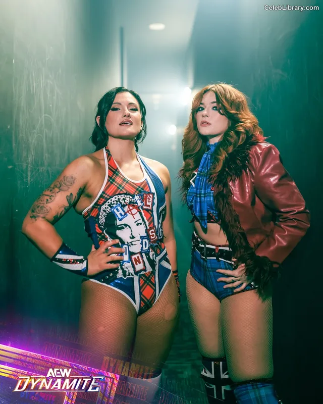 Jamie Hayter photo 5 of 432