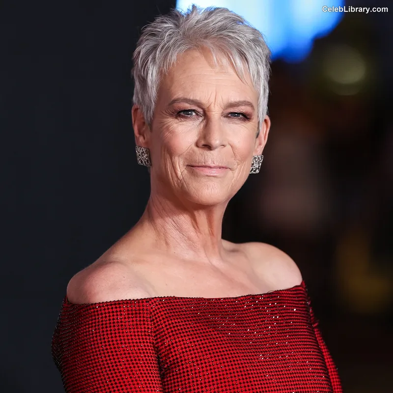 Jamie Lee Curtis photo 14 of 187