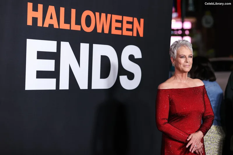 Jamie Lee Curtis photo 7 of 187