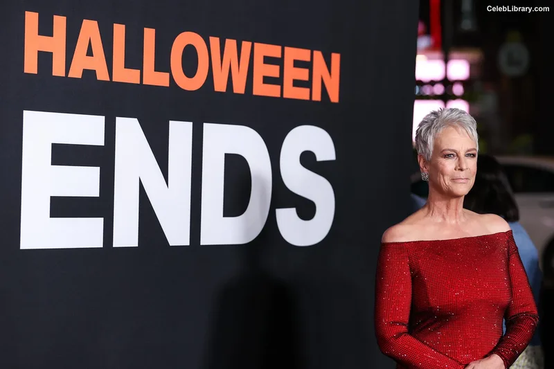 Jamie Lee Curtis photo 8 of 187