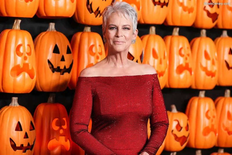 Jamie Lee Curtis photo 12 of 187
