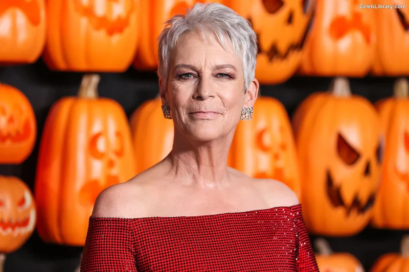 Jamie Lee Curtis photo 22 of 187