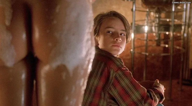 Jamie Lee Curtis photo 4 of 187