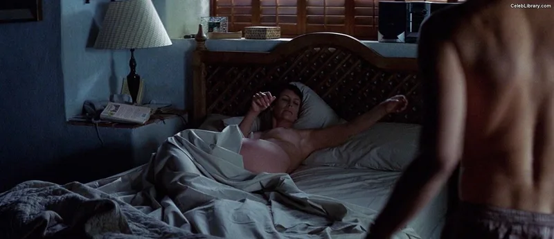 Jamie Lee Curtis photo 8 of 187