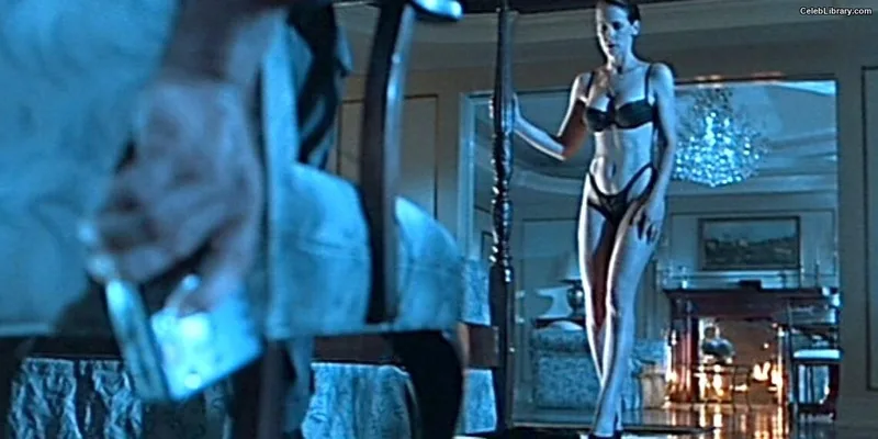 Jamie Lee Curtis photo 1 of 187