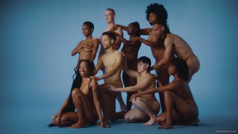 Jamila Woods photo 5 of 16