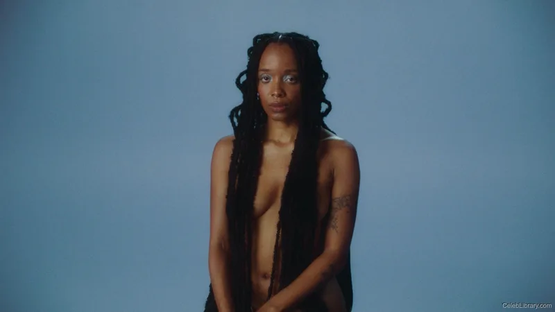 Jamila Woods photo 12 of 16
