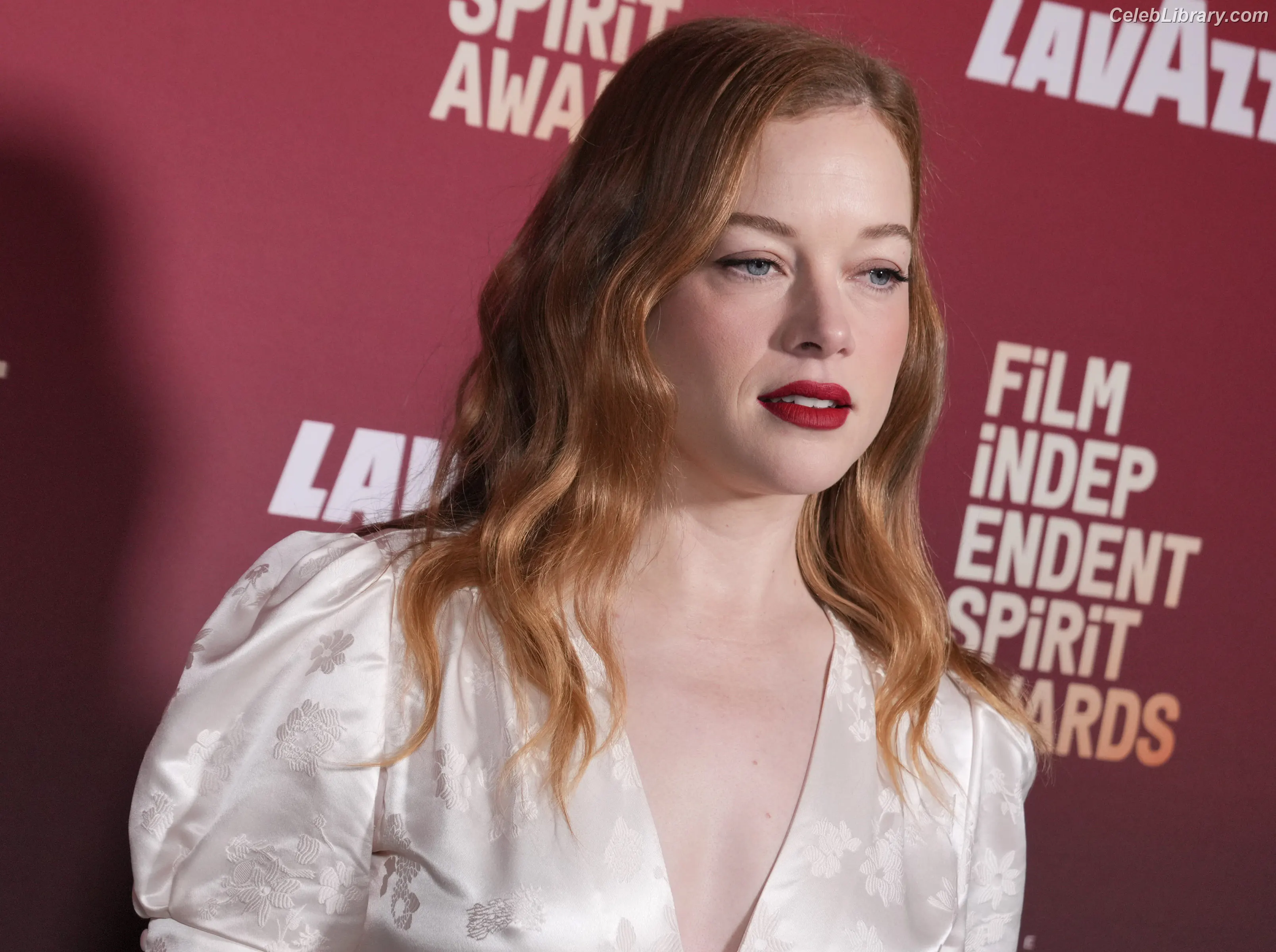 Jane Levy photo 21 of 190