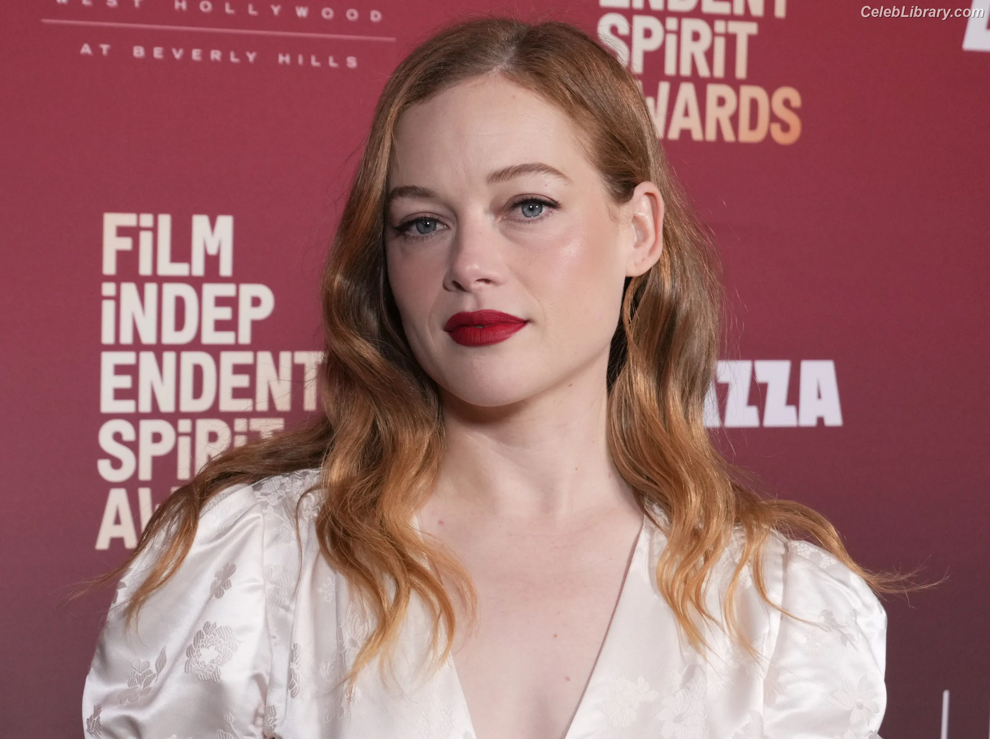 Jane Levy photo 2 of 190
