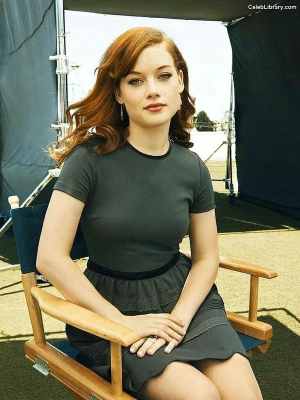 Jane Levy photo 7 of 186