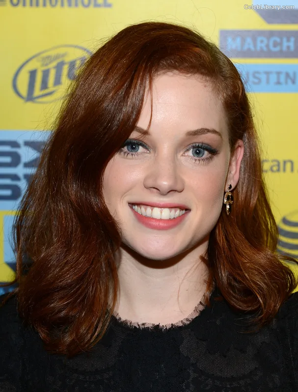 Jane Levy photo 4 of 186