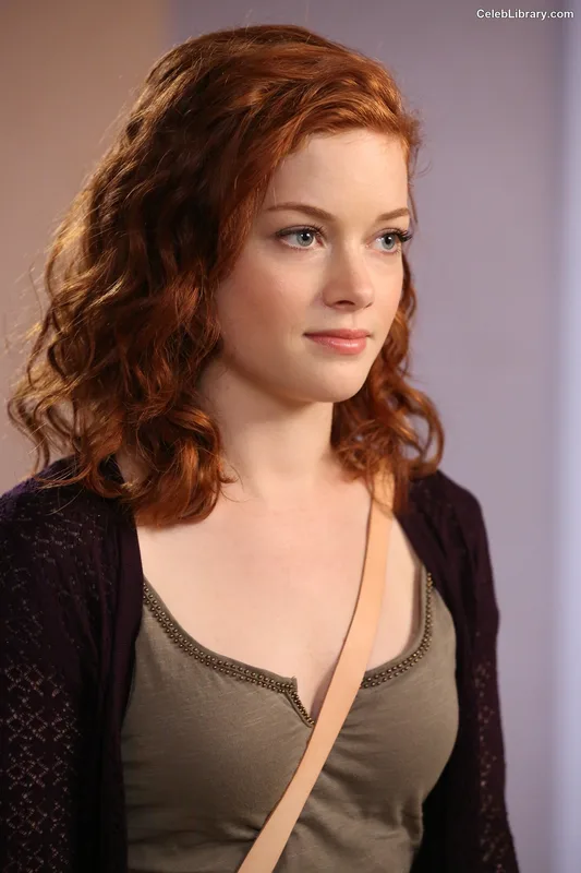 Jane Levy photo 4 of 186