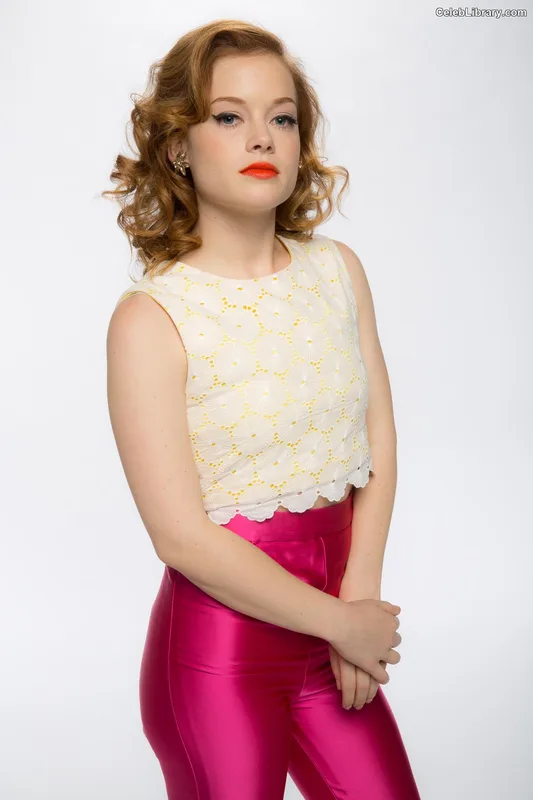 Jane Levy photo 6 of 186