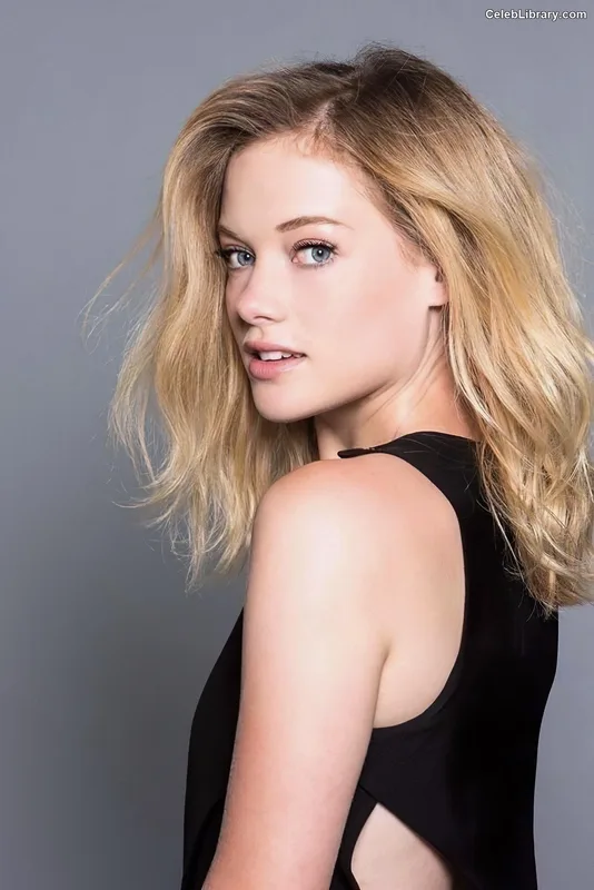 Jane Levy photo 10 of 186