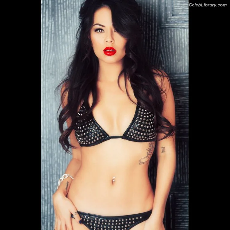 Janel Parrish photo 22 of 139