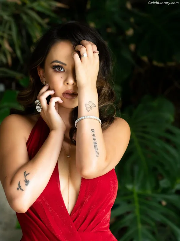 Janel Parrish photo 18 of 139
