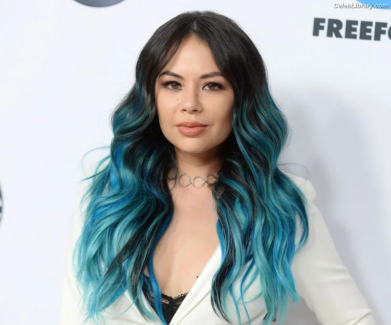 Janel Parrish photo 19 of 139