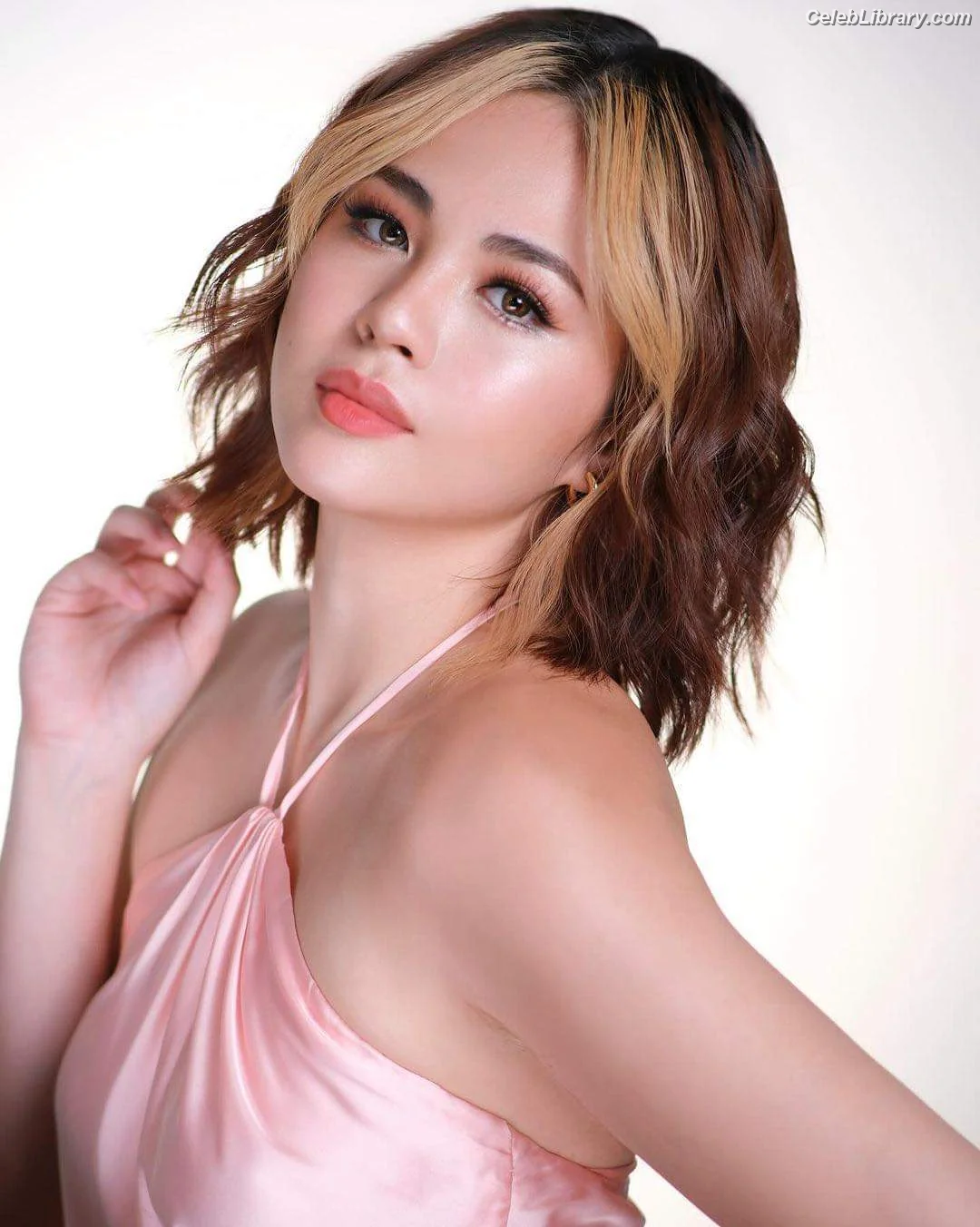 Janella Salvador photo 11 of 112