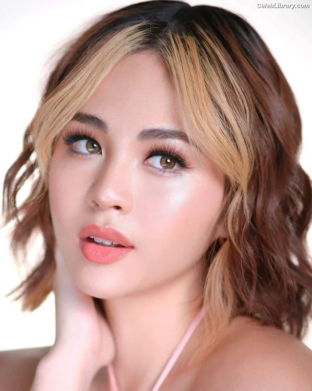 Janella Salvador photo 7 of 113
