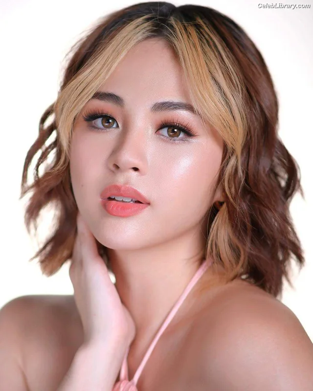 Janella Salvador photo 10 of 113