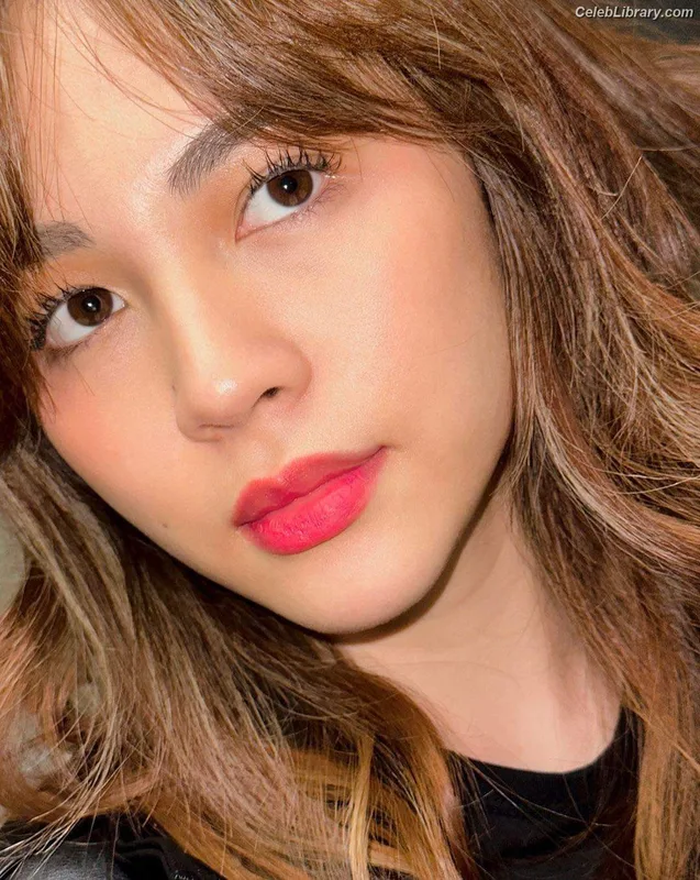 Janella Salvador photo 16 of 113