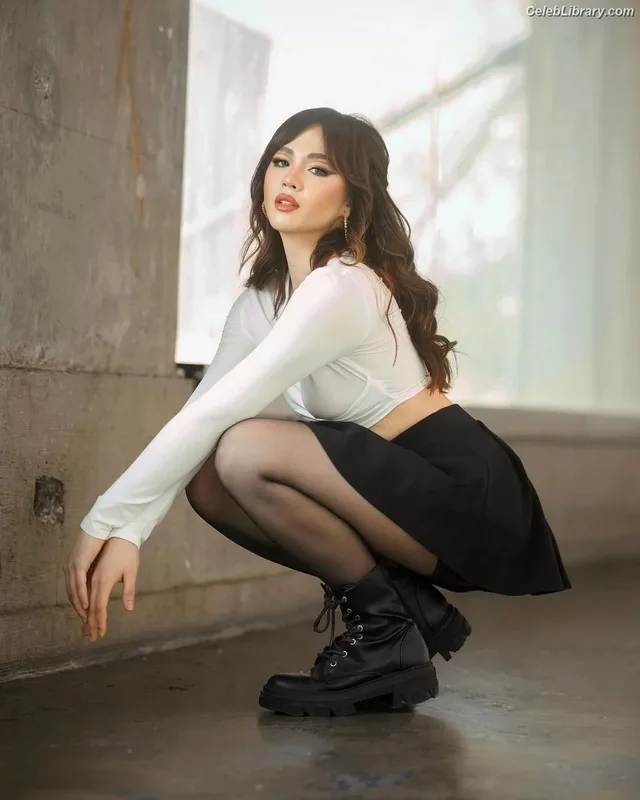 Janella Salvador photo 4 of 113