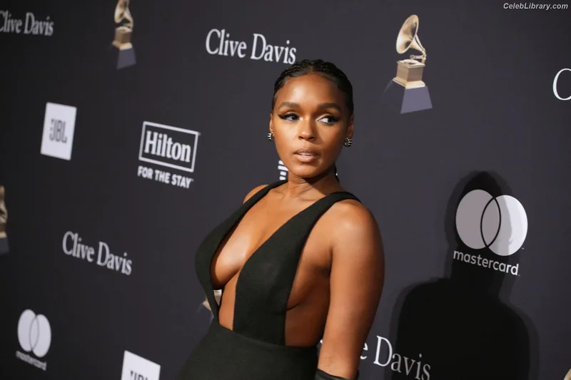 Janelle Monáe photo 10 of 265