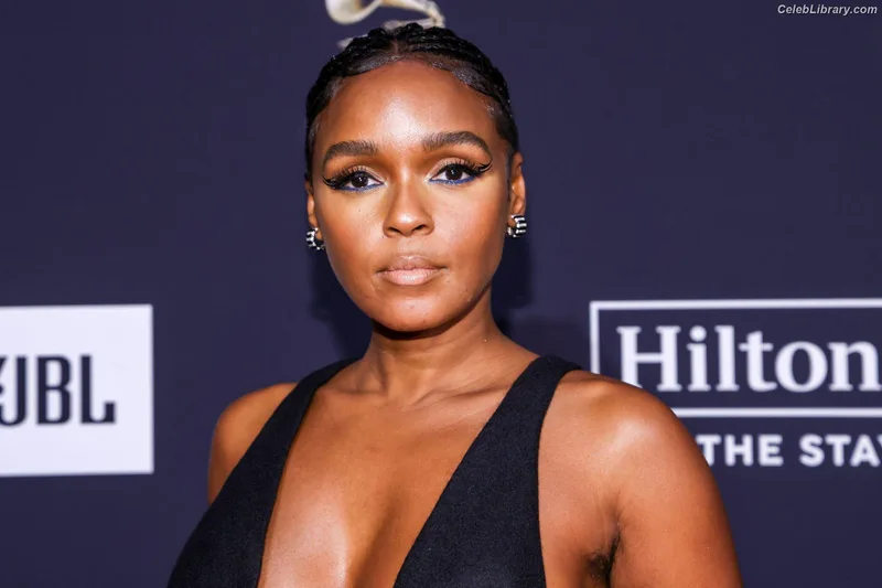 Janelle Monáe photo 8 of 265