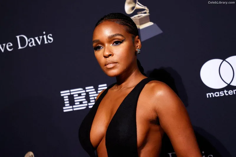 Janelle Monáe photo 14 of 265