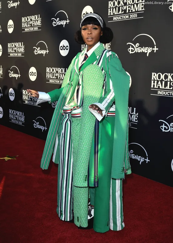 Janelle Monáe photo 9 of 265