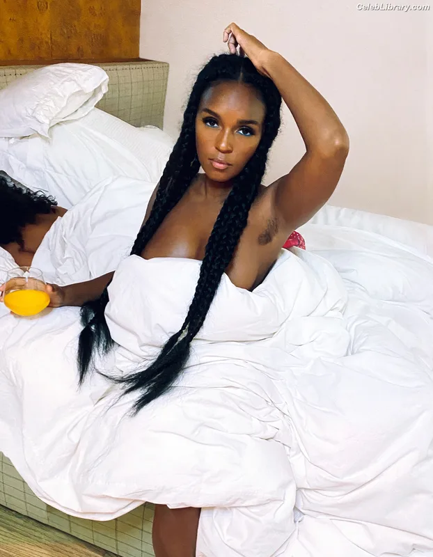 Janelle Monáe photo 7 of 265