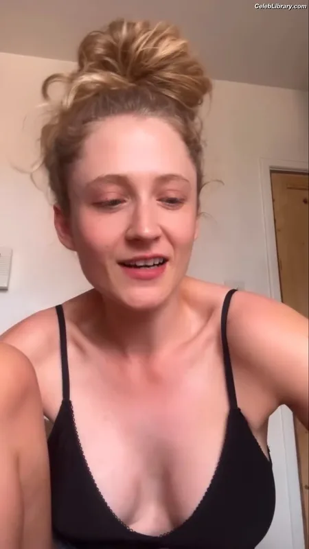 Janet Devlin photo 14 of 288