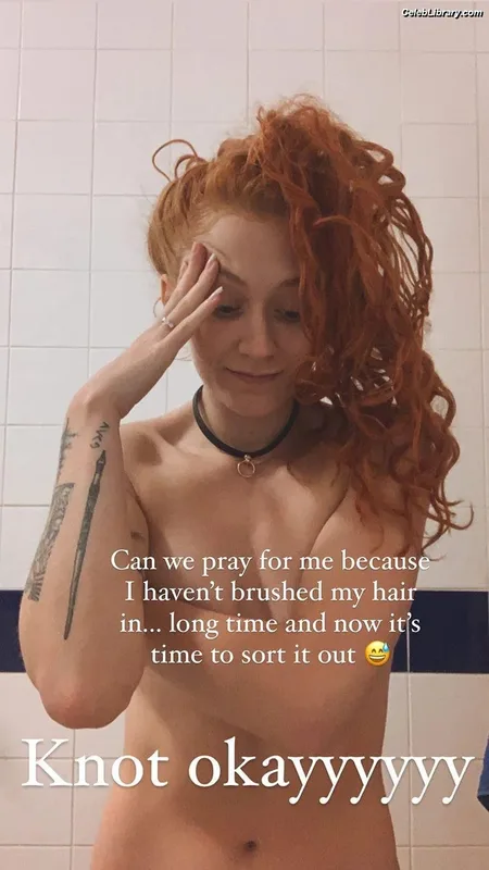 Janet Devlin photo 17 of 288