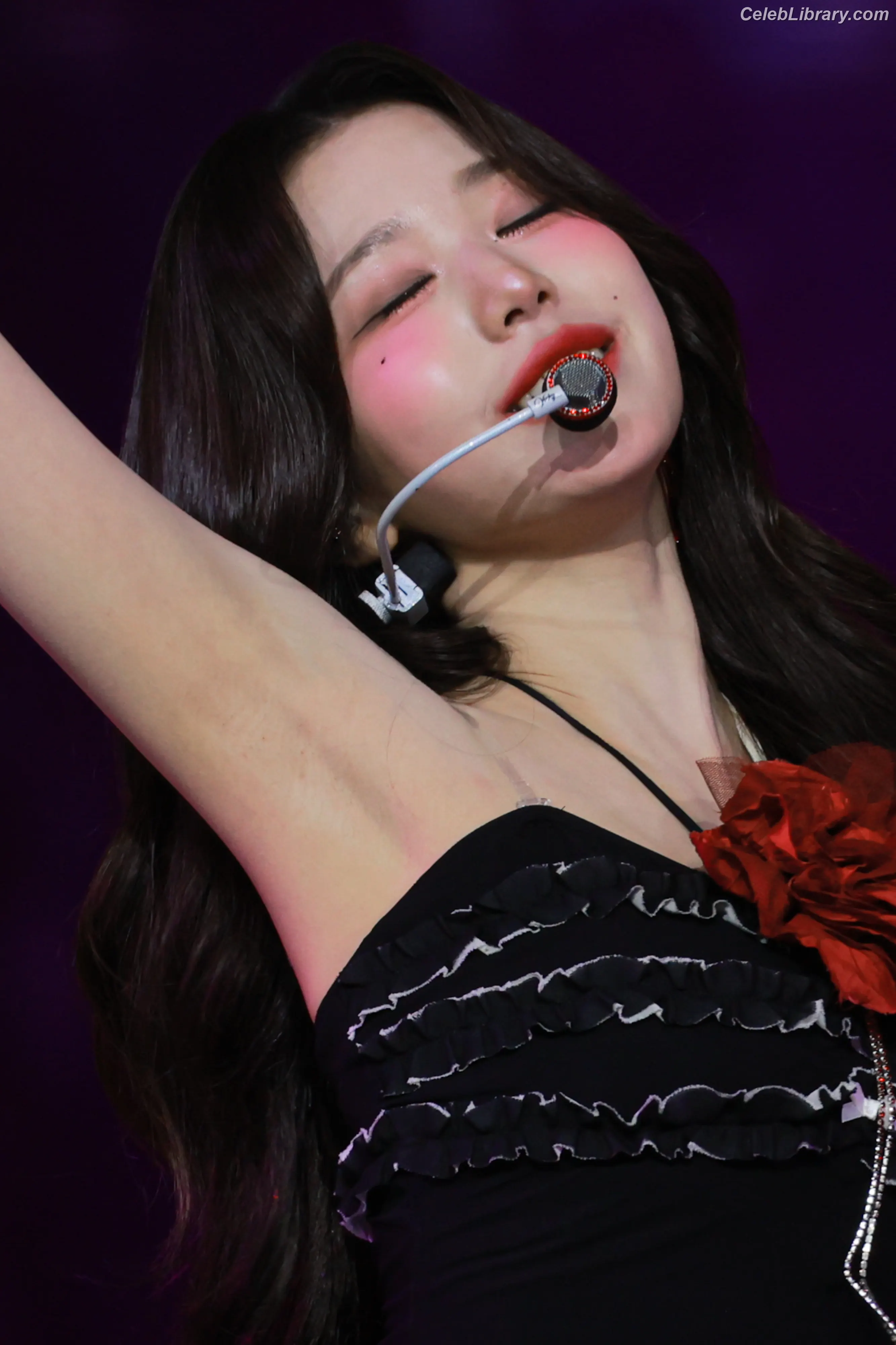 Jang Won-young  장원영 WONYOUNG photo 3 of 5845