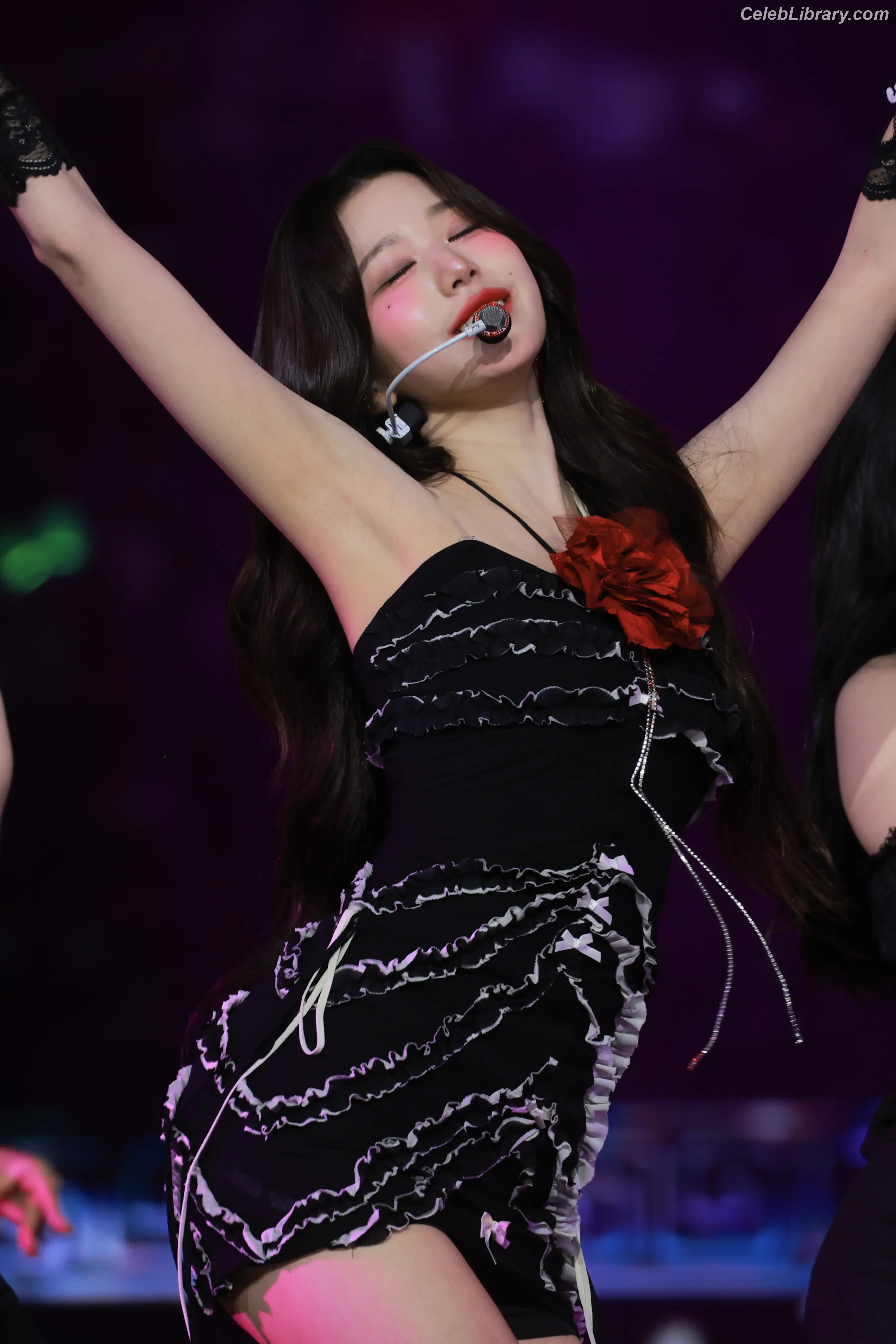 Jang Won-young  장원영 WONYOUNG photo 4 of 5845