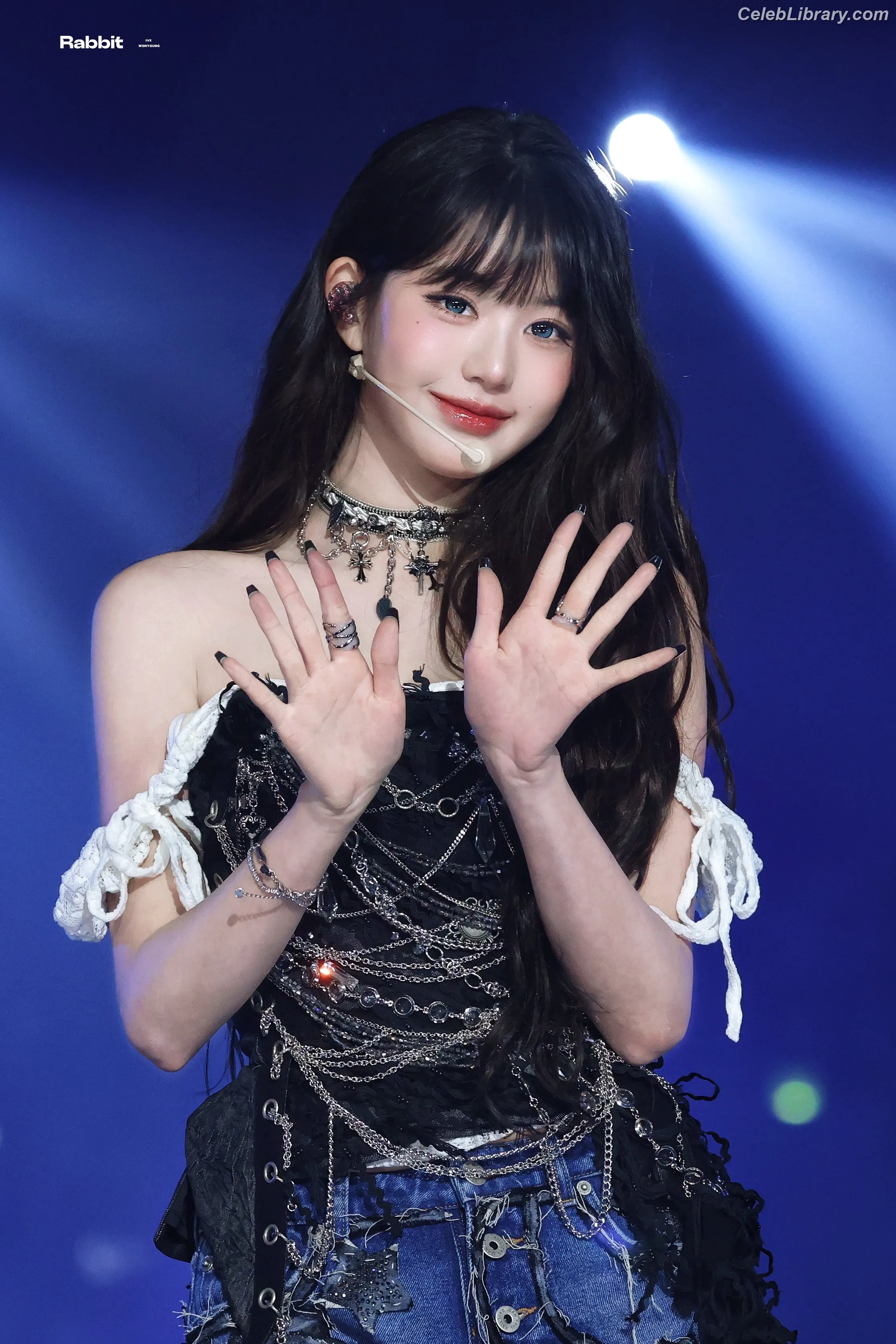 Jang Won-young  장원영 WONYOUNG photo 2 of 5845