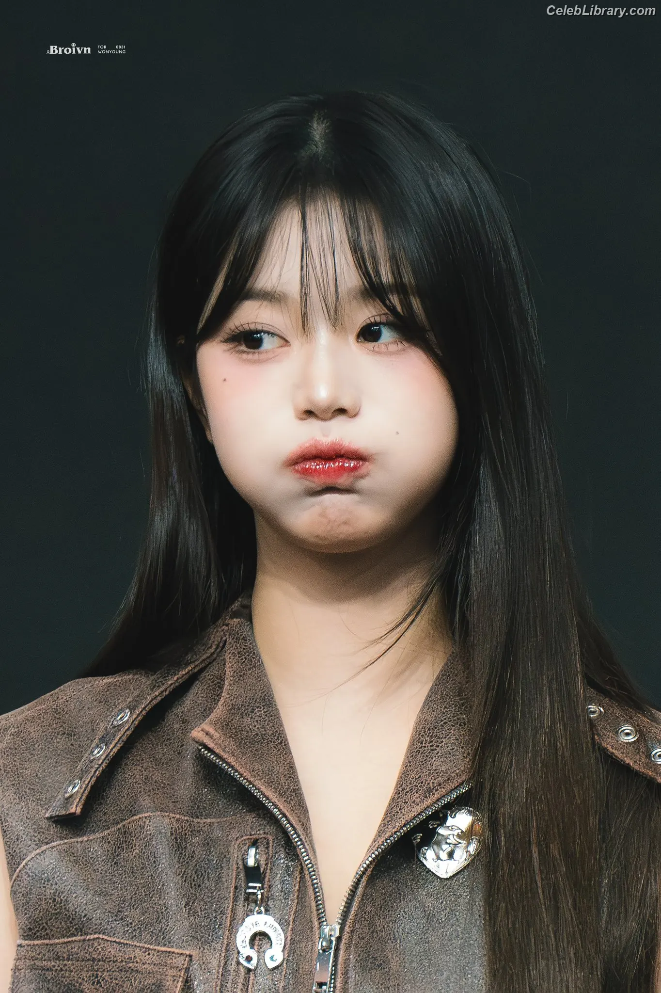 Jang Won-young  장원영 WONYOUNG photo 21 of 5845