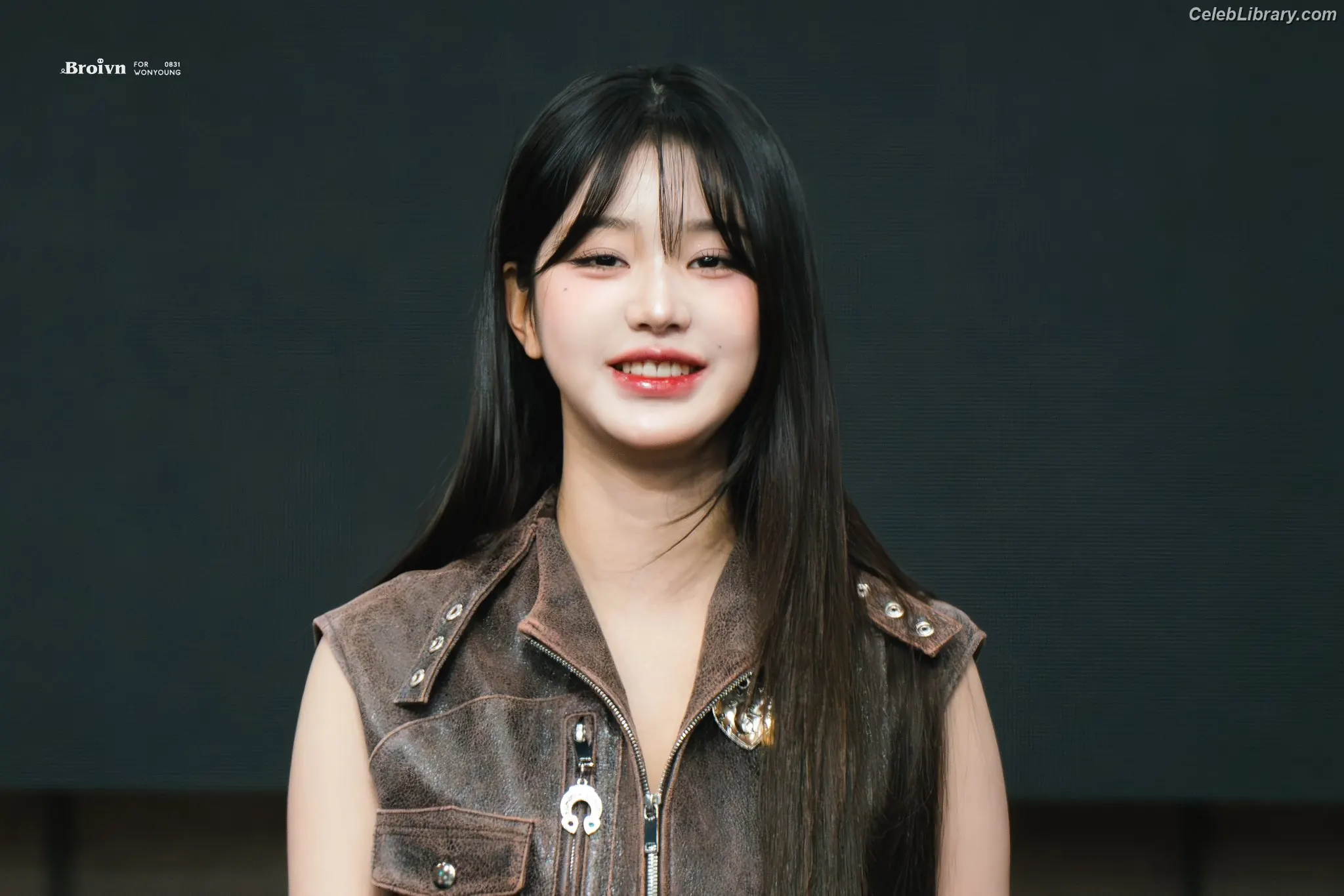 Jang Won-young  장원영 WONYOUNG photo 22 of 5845