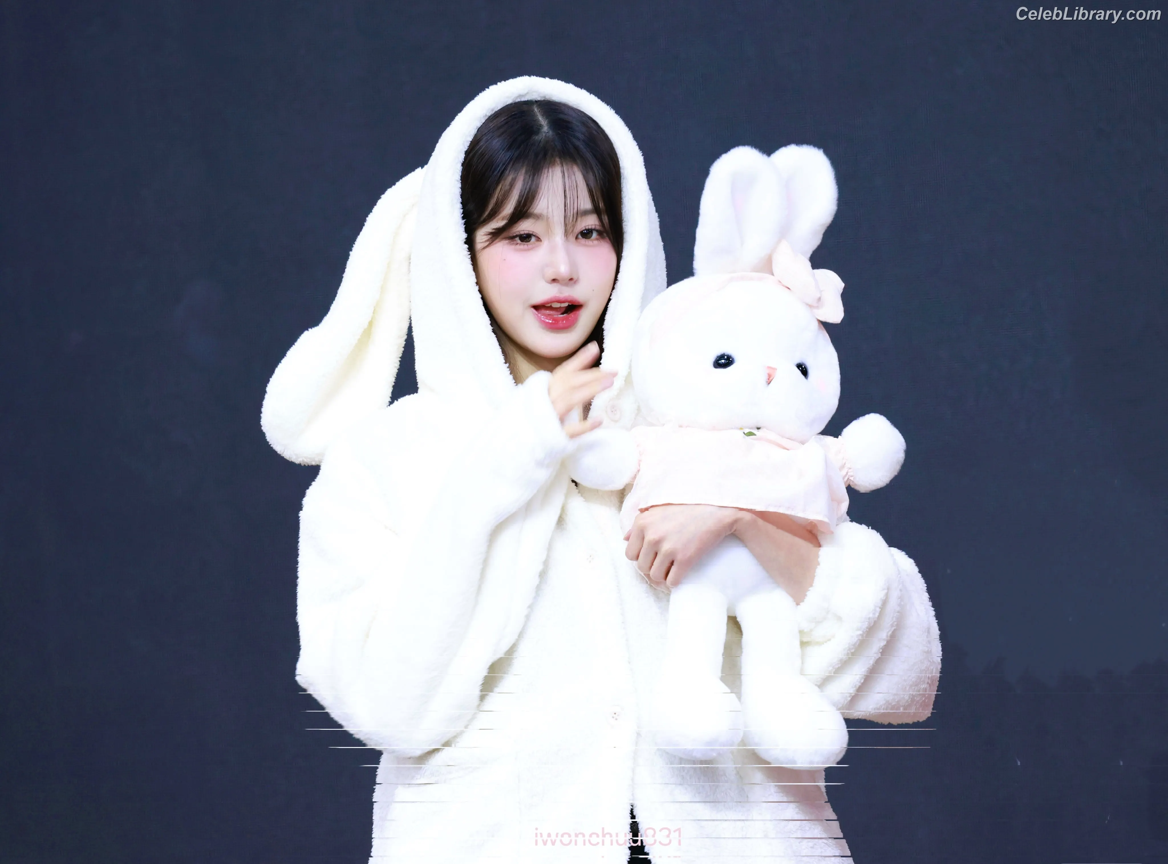 Jang Won-young  장원영 WONYOUNG photo 8 of 5845